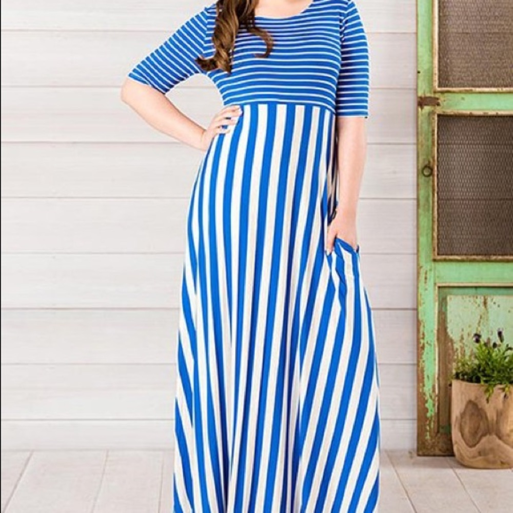 Small mama dress NWT
